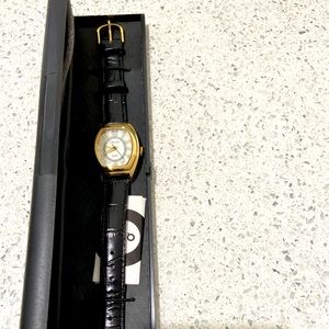 New women watch